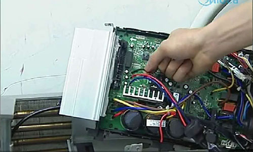 驻马店市美的空调电话是多少